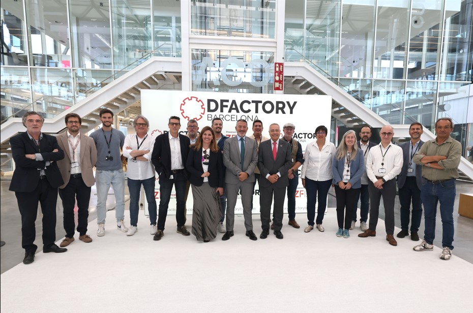 El Consejero de Empresa, Miquel Sàmper, visita Dfactory, la catedral del talento y motor de empleo